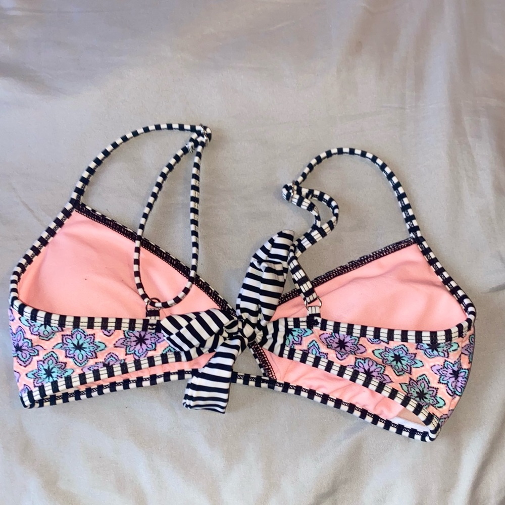 Bikini Top - Picture 2 of 2